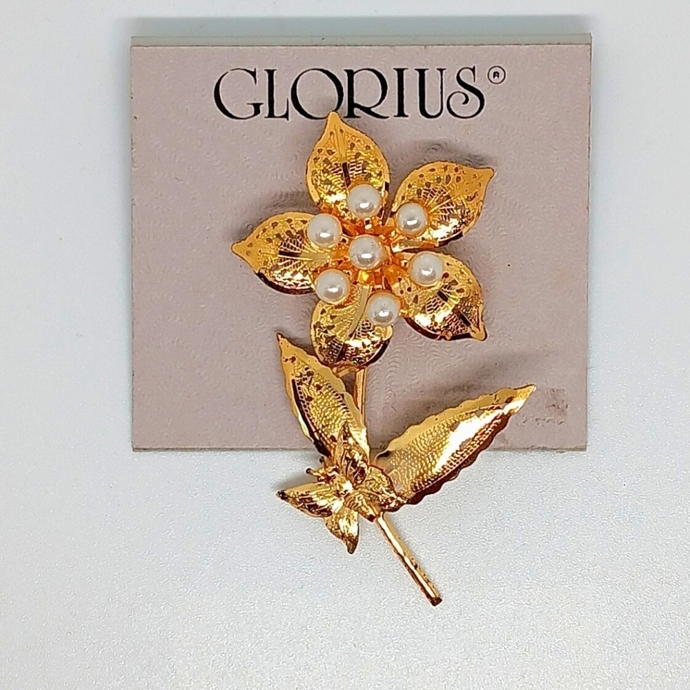 Vintage Gold Tone Faux‎ Pearl Butterfly Flower Brooch Pin Fairycore Whimsigoth